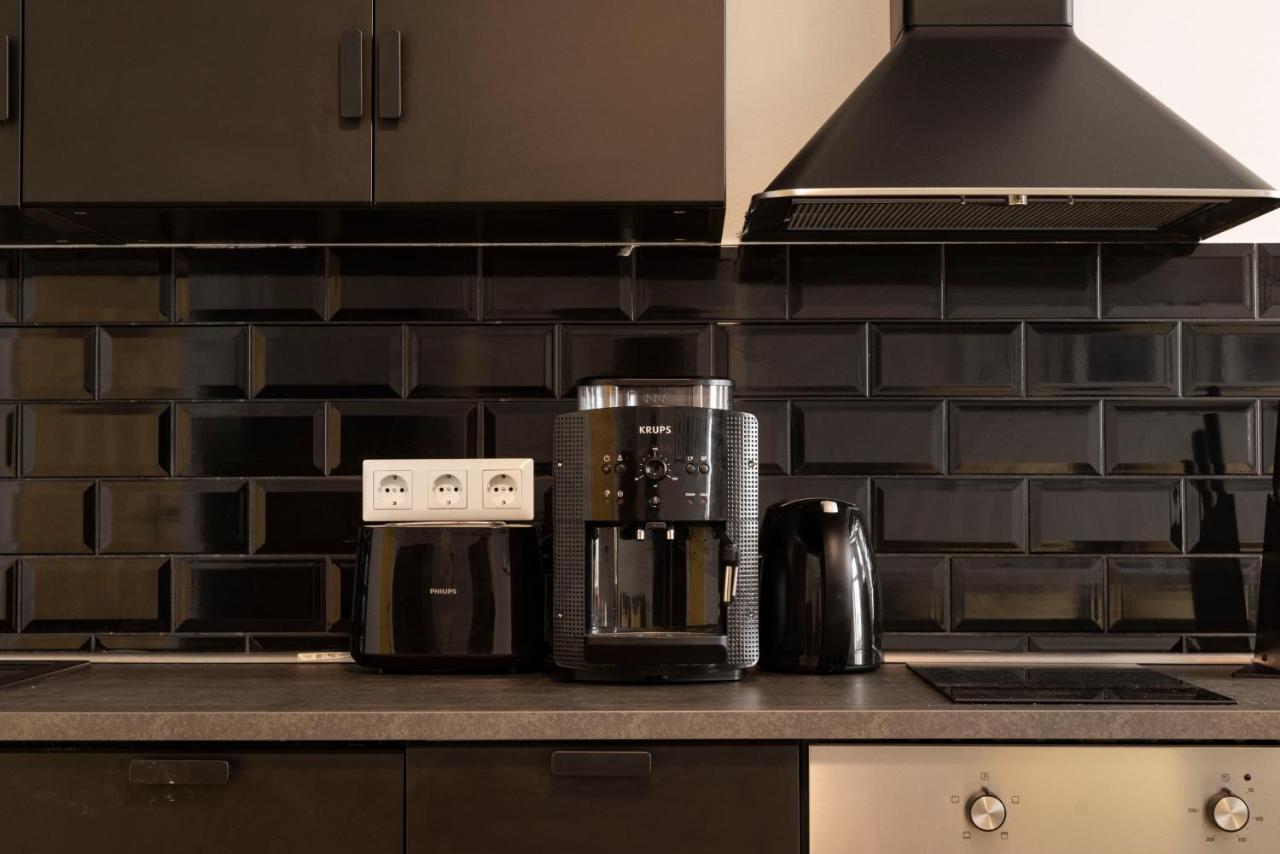 Appartamento J.hl Ku'damm Style +a/c +rain-shower+u-station Berlino