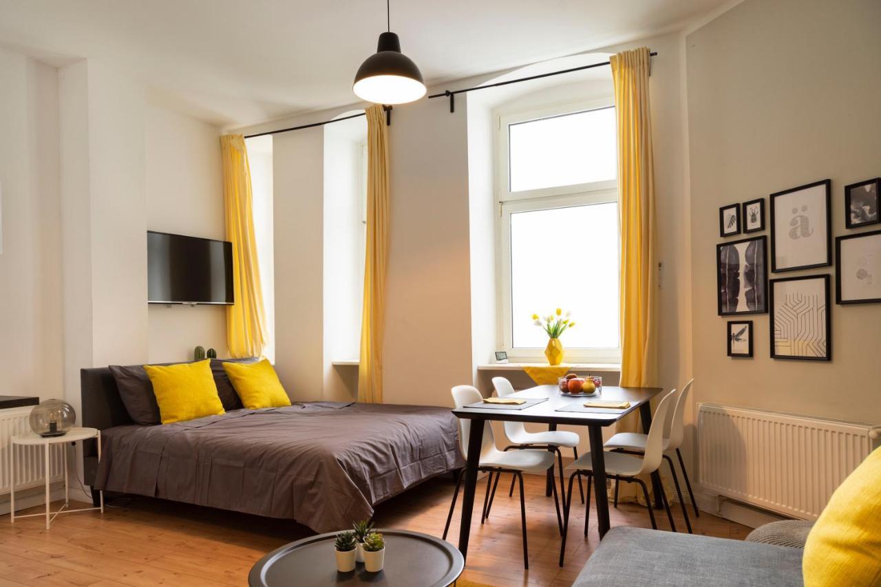 J.hl Ku'damm Style +a/c +rain-shower+u-station Apartamento *