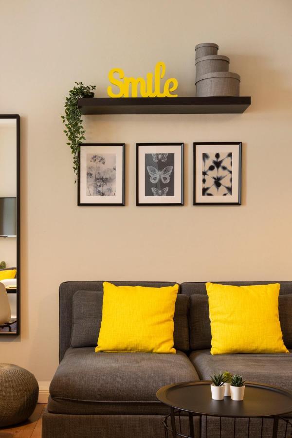 Apartamento J.hl Ku'damm Style +a/c +rain-shower+u-station Berlim